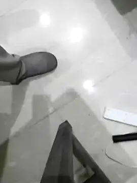 Snapshot of KUKU69XX chatting on December 2024 03:47:02 PM KUKU69XX online show from December 2024 03:47:02 PM