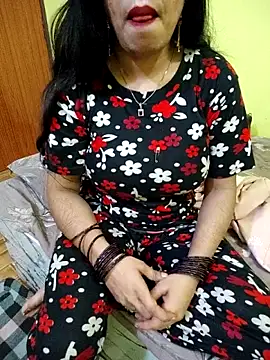 Haniya-143 online show from November 2025 07:08:02 PM