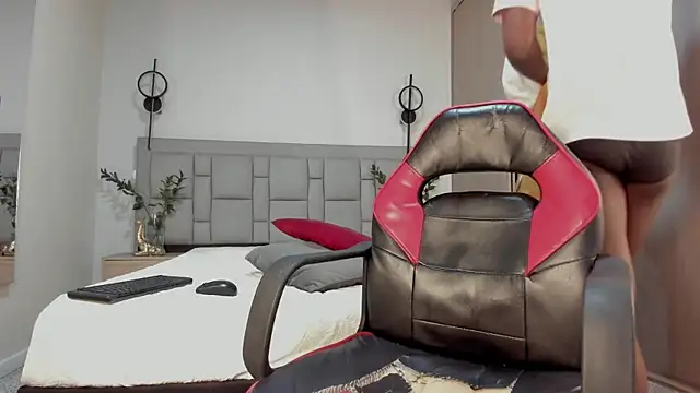 Snapshot of JEFFREY_COTTOM chatting on November 2025 11:42:02 AM JEFFREY COTTOM online show from November 2025 11:42:02 AM