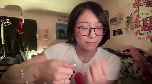 Snapshot of tokyobaby chatting on December 2024 04:44:01 AM tokyobaby online show from December 2024 04:44:01 AM