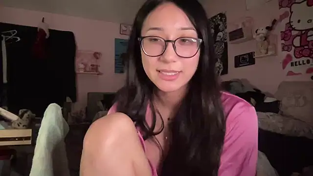 Snapshot of tokyobaby chatting on December 2024 06:16:02 AM tokyobaby online show from December 2024 06:16:02 AM