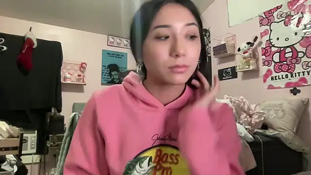 Snapshot of tokyobaby chatting on January 2025 01:06:02 AM tokyobaby online show from January 2025 01:06:02 AM