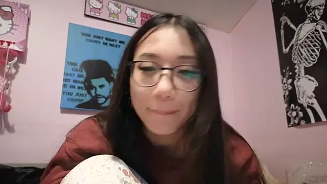 Snapshot of tokyobaby chatting on January 2025 06:06:02 AM tokyobaby online show from January 2025 06:06:02 AM