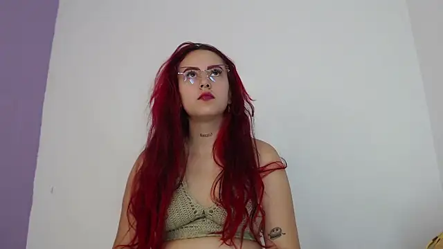 Snapshot of LatinasGoddesses_ chatting on January 2025 05:53:01 PM LatinasGoddesses online show from January 2025 05:53:01 PM