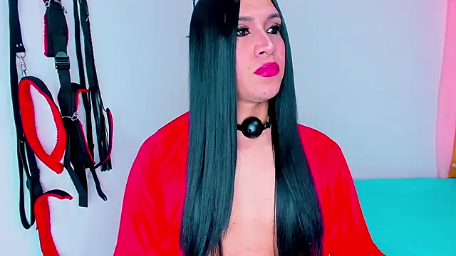 Candace Queen online show from November 2025 07:02:02 PM