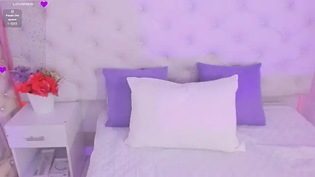 anchela-garcia1 online show from November 2025 03:16:02 PM