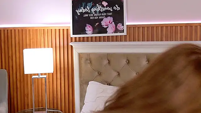 Snapshot of MeganMour chatting on March 2025 09:11:02 PM MeganMour online show from March 2025 09:11:02 PM