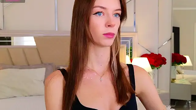 Snapshot of MeganMour chatting on October 2025 05:01:01 PM MeganMour online show from October 2025 05:01:01 PM