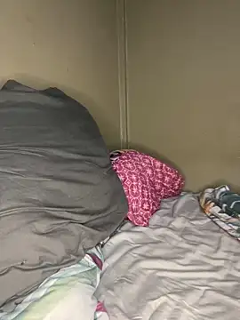 Snapshot of fathomless chatting on March 2025 03:30:02 AM fathomless online show from March 2025 03:30:02 AM