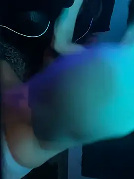 Snapshot of DerekPerez2025 chatting on February 2025 01:37:01 AM DerekPerez2025 online show from February 2025 01:37:01 AM