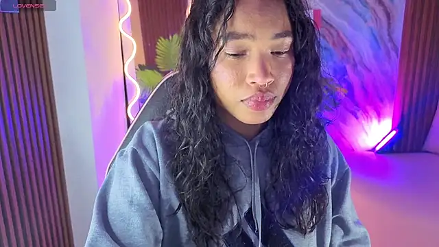 penelope tay1 online show from July 2026 02:55:01 AM