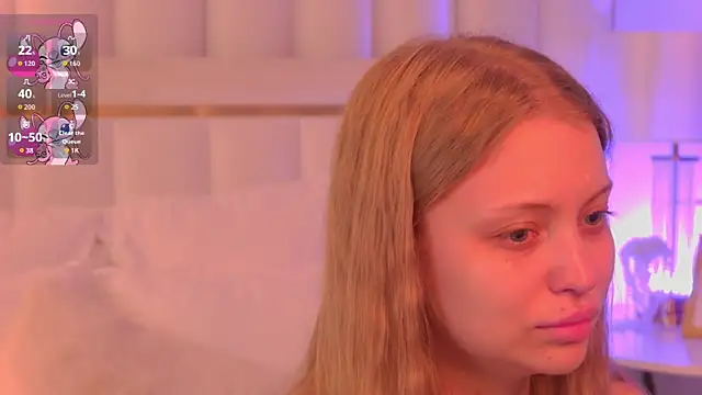 Snapshot of DorisHell chatting on November 2025 02:45:02 AM DorisHell online show from November 2025 02:45:02 AM