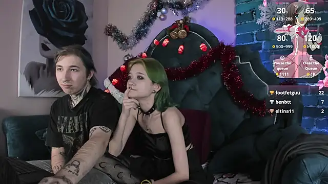 Snapshot of Milten-Trish chatting on December 2024 10:42:02 PM Milten-Trish online show from December 2024 10:42:02 PM