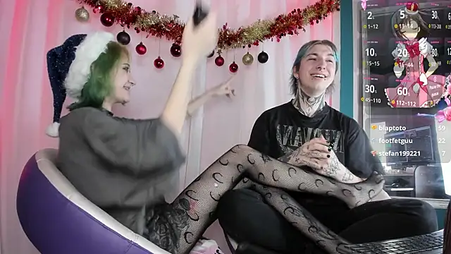 Snapshot of Milten-Trish chatting on December 2024 10:44:02 PM Milten-Trish online show from December 2024 10:44:02 PM