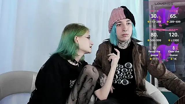 Snapshot of Milten-Trish chatting on January 2025 09:09:01 PM Milten-Trish online show from January 2025 09:09:01 PM