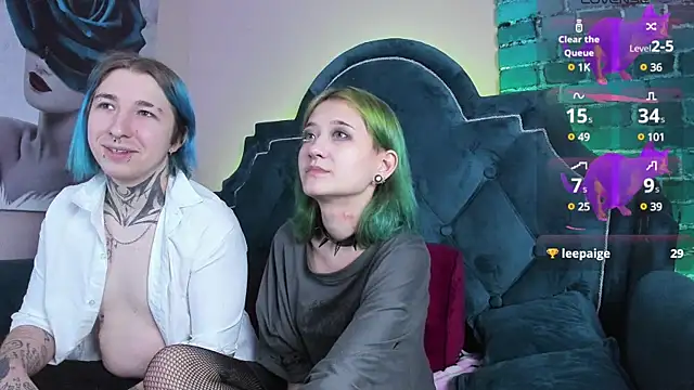 Snapshot of Milten-Trish chatting on February 2025 04:05:01 AM Milten-Trish online show from February 2025 04:05:01 AM