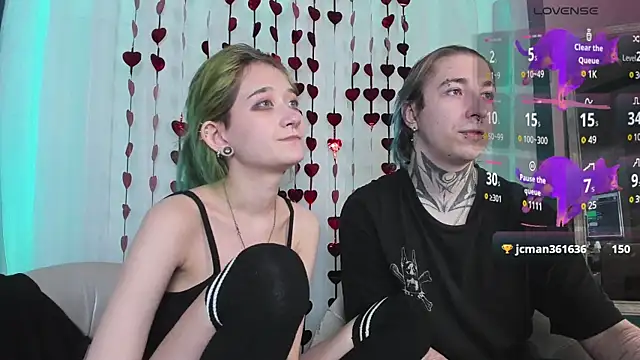 Snapshot of Milten-Trish chatting on March 2025 03:45:01 AM Milten-Trish online show from March 2025 03:45:01 AM