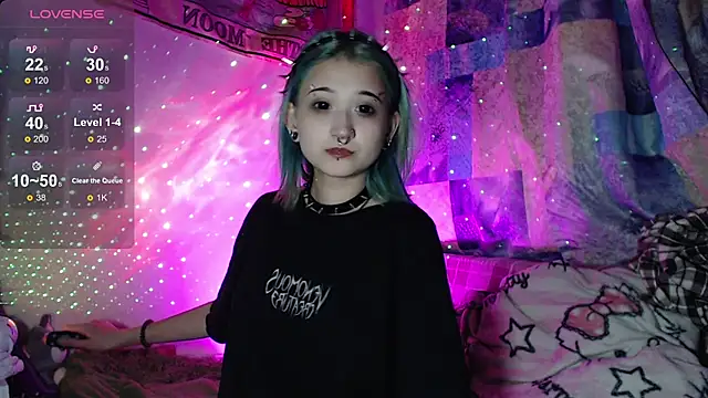 Snapshot of Milten-Trish chatting on September 2025 05:18:01 PM Milten-Trish online show from September 2025 05:18:01 PM