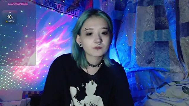 Snapshot of Milten-Trish chatting on September 2025 04:12:02 PM Milten-Trish online show from September 2025 04:12:02 PM