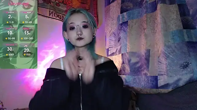 Snapshot of Milten-Trish chatting on October 2025 12:00:02 AM Milten-Trish online show from October 2025 12:00:02 AM