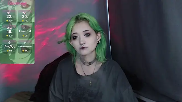 Snapshot of Milten-Trish chatting on October 2025 09:21:02 AM Milten-Trish online show from October 2025 09:21:02 AM