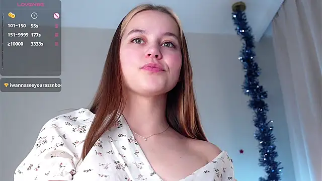 Snapshot of FalineDowlen chatting on January 2025 01:32:01 AM FalineDowlen online show from January 2025 01:32:01 AM