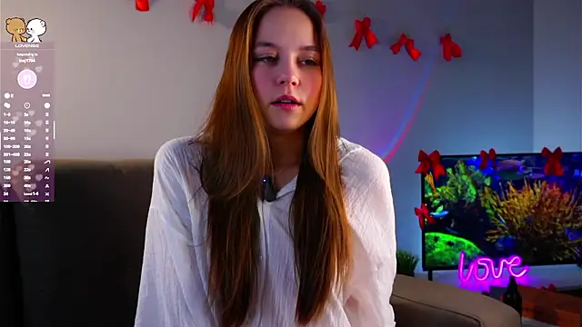 FalineDowlen online show from February 2026 02:00:01 AM