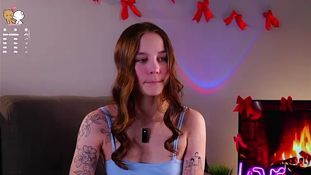 FalineDowlen online show from March 2026 01:54:01 AM