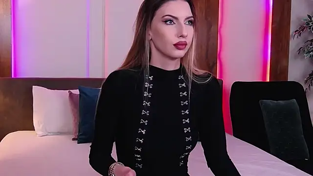 Snapshot of SkylerSpark chatting on November 2025 09:46:02 PM SkylerSpark online show from November 2025 09:46:02 PM