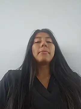 CarlaAlvez online show from April 2026 08:44:01 PM