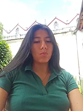 CarlaAlvez online show from April 2026 04:38:02 PM