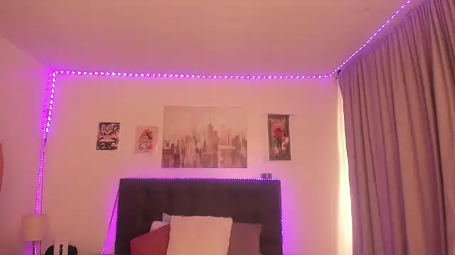  lara1 online show from December 2025 07:30:02 PM