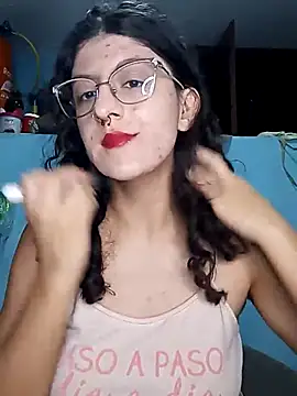 Snapshot of LoveElectra chatting on December 2024 09:37:01 PM LoveElectra online show from December 2024 09:37:01 PM