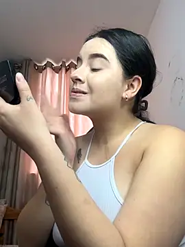 SaraBraun  online show from October 2025 04:19:01 PM