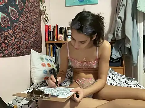 naughtynadia0502 online show from January 2025 12:51:02 AM