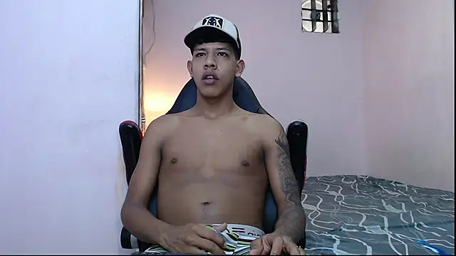 mr stiven  online show from January 2025 06:24:02 AM