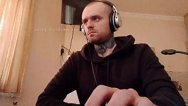 Snapshot of HappyZebra13 chatting on March 2025 11:06:02 AM HappyZebra13 online show from March 2025 11:06:02 AM