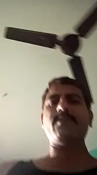 Snapshot of Smarterboytravel chatting on December 2024 06:22:01 AM Smarterboytravel online show from December 2024 06:22:01 AM