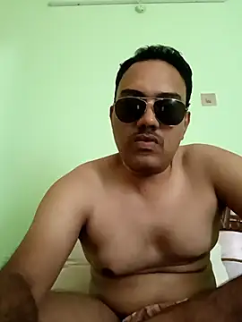 farhaanmacho online show from April 2026 10:53:01 AM