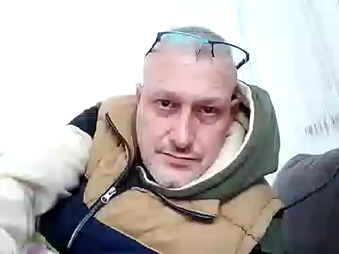 Husoban online show from November 2025 11:56:02 AM