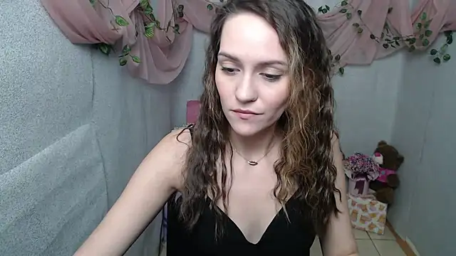 Lina Star S online show from December 2024 06:22:02 AM