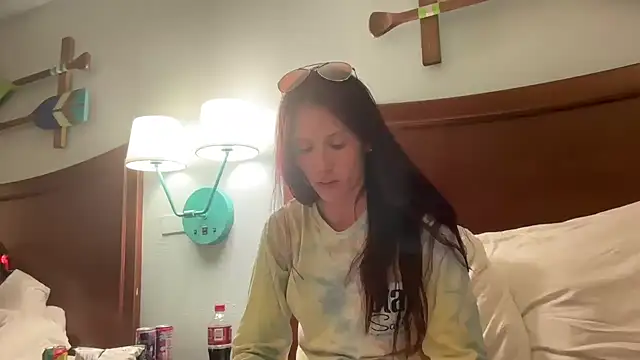 yourstrulylivy69 online show from March 2025 11:09:01 PM