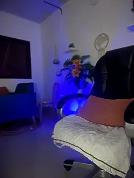 jazmin anbar online show from April 2026 10:13:02 AM