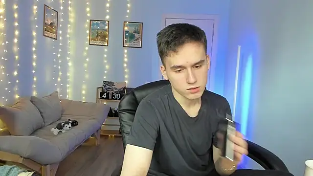 Snapshot of Scooby_k chatting on January 2025 11:26:01 AM Scooby k online show from January 2025 11:26:01 AM