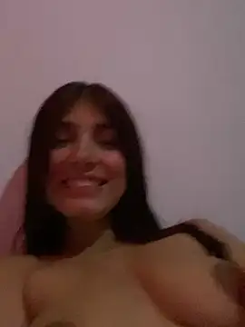 Snapshot of thamygomezz chatting on January 2025 05:52:02 AM thamygomezz online show from January 2025 05:52:02 AM