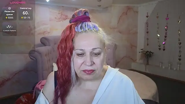 Snapshot of Penelope_Pinky chatting on November 2025 11:32:02 AM Penelope Pinky online show from November 2025 11:32:02 AM