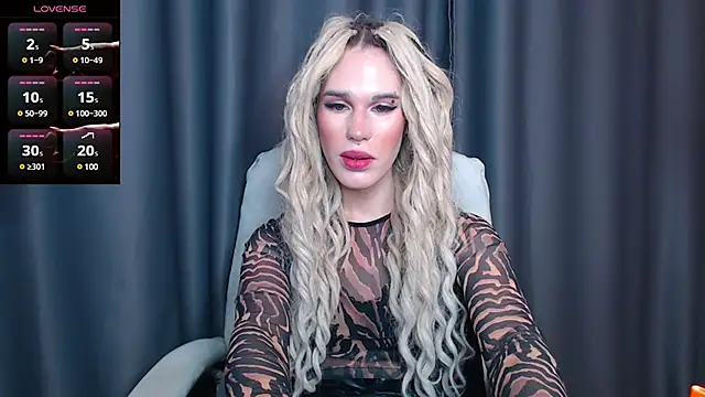 Snapshot of Cassie_Bae chatting on January 2025 06:23:01 PM Cassie Bae online show from January 2025 06:23:01 PM