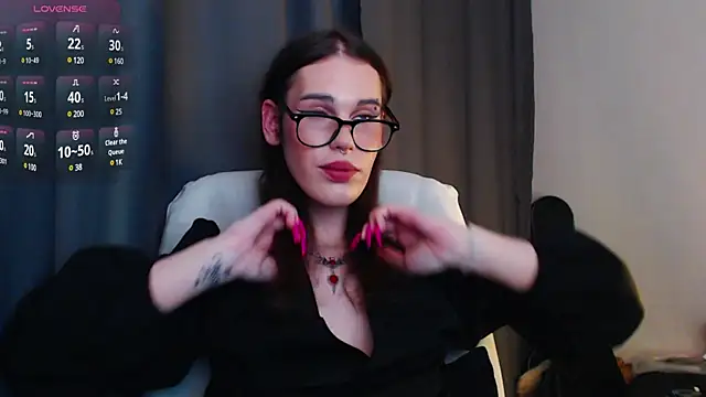 Snapshot of Cassie_Bae chatting on March 2025 09:14:02 PM Cassie Bae online show from March 2025 09:14:02 PM