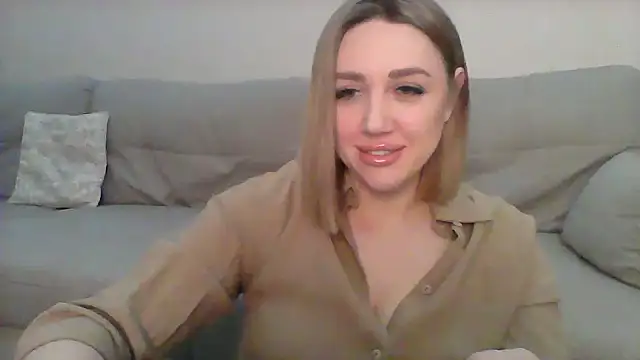 Snapshot of VickyLove047 chatting on January 2025 04:17:02 AM VickyLove047 online show from January 2025 04:17:02 AM