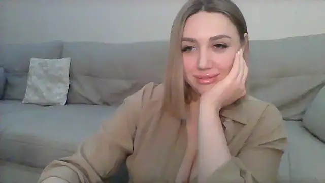 Snapshot of VickyLove047 chatting on January 2025 07:28:01 AM VickyLove047 online show from January 2025 07:28:01 AM